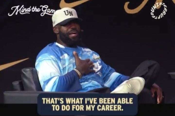 🍷詹姆斯建议球迷：不要走捷径 享受过程的结果会更美妙